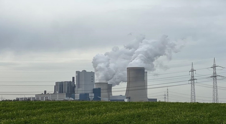 Almanya'da karbon denge önlemleri seneye ertelendi