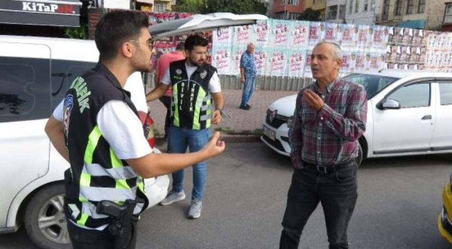Ceza kesilen taksici: Telefonla konuşmuyordum, yolcunun söylediği rotaya bakıyordum