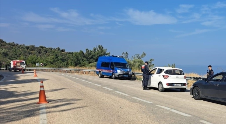 Bursa'da 'huzur' uygulaması: 1'i PKK'lı 35 kişi yakalandı