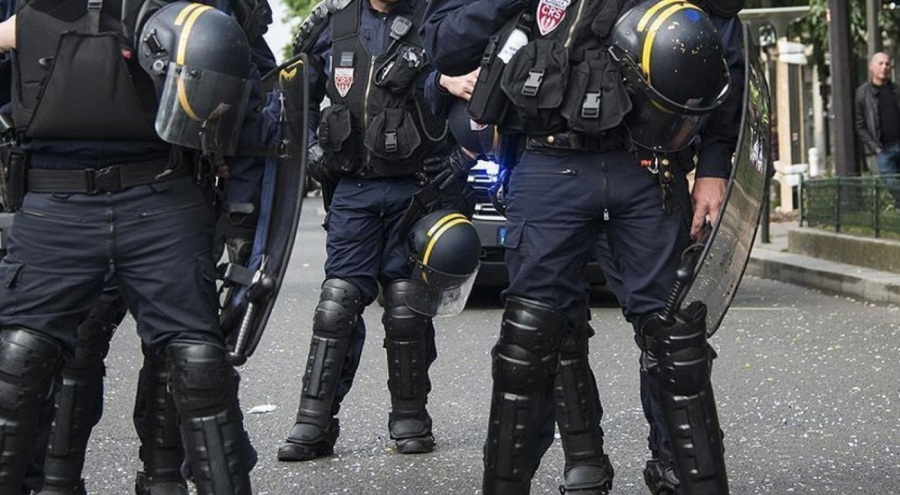 Fransa'da bomba ihbarı: 8 okul boşatıldı