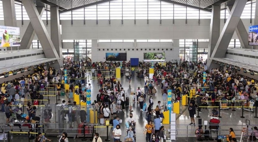 Filipinler'de 42 havalimanında bomba alarmı