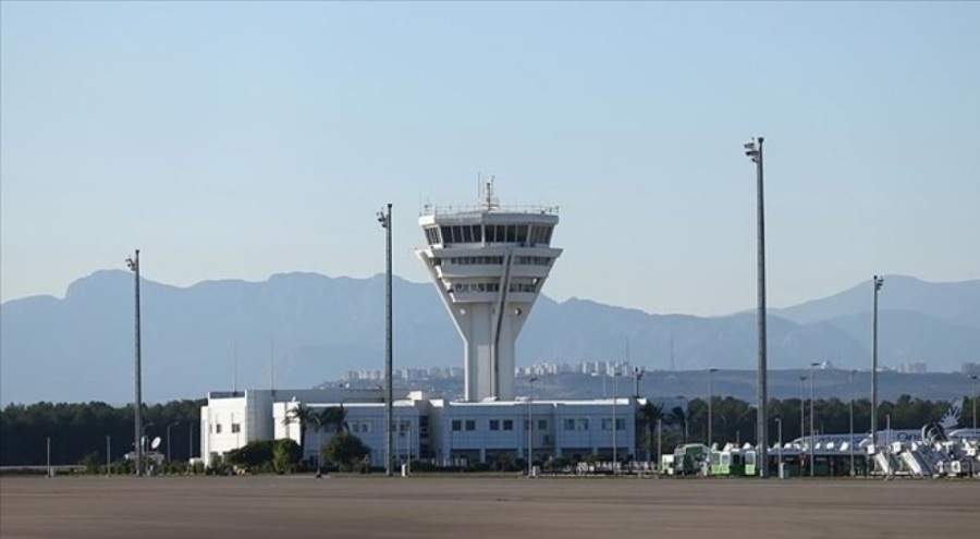 Antalya Havalimanı'nda uçuşlar iptal!