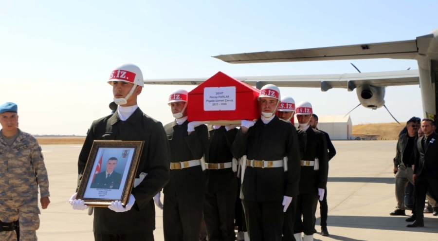 Şehit Uzman Çavuş Recep Parlak, toprağa verildi