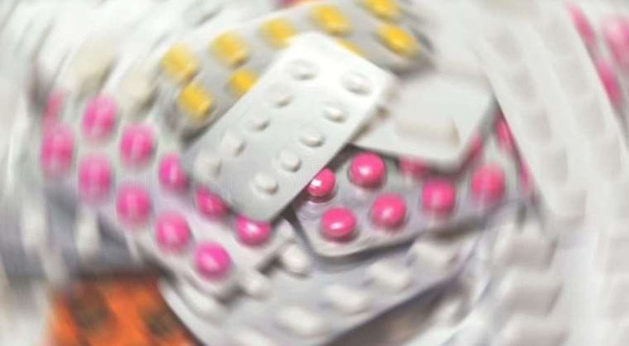 CHP'li Bulut: Kanser hastaları ilaç bekliyor