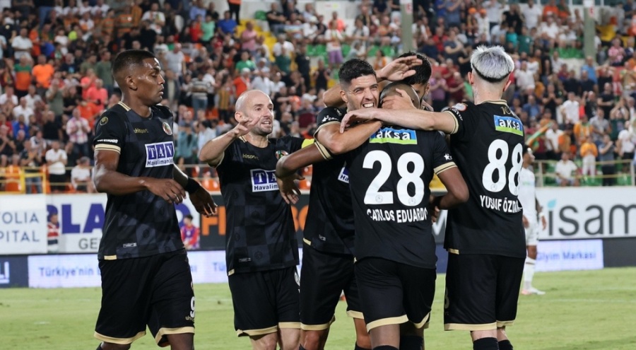 Alanyaspor 6 maçlık galibiyet hasretini sonlandırdı