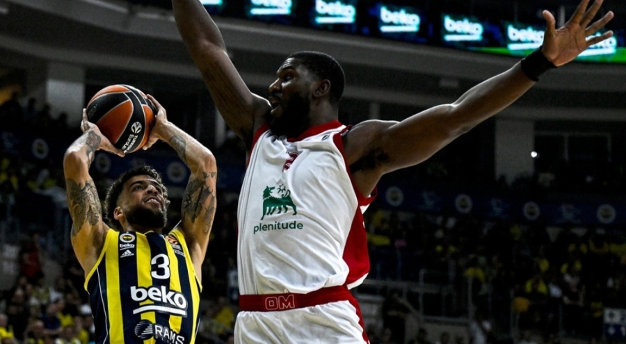 Fenerbahçe Beko, EuroLeague'e galibiyetle giriş yaptı