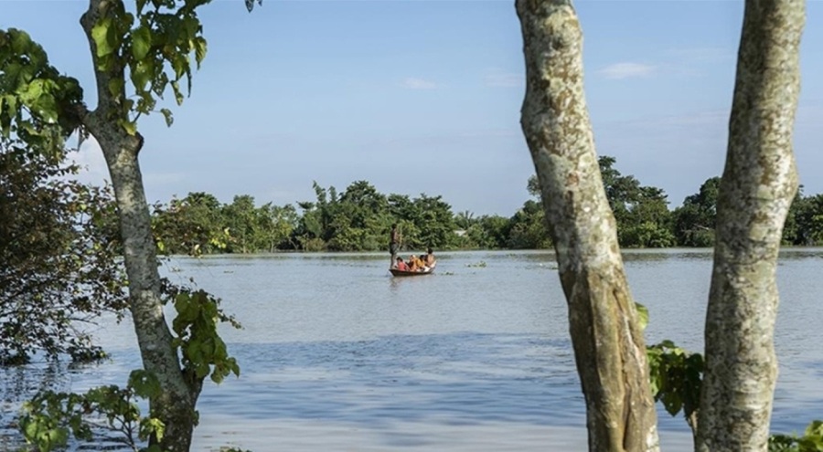 Hindistan'ı vuran selde can kaybı 42'ye çıktı