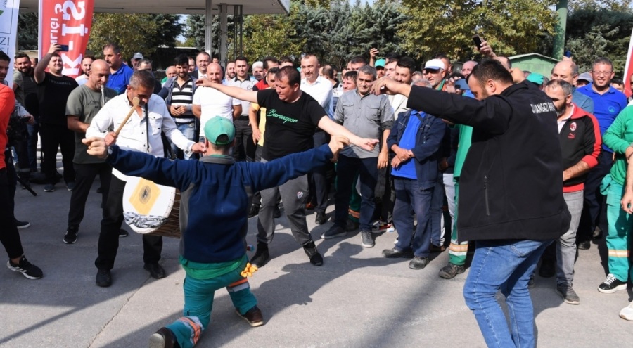 Bursa Osmangazi Belediyesi'nden işçilere zam