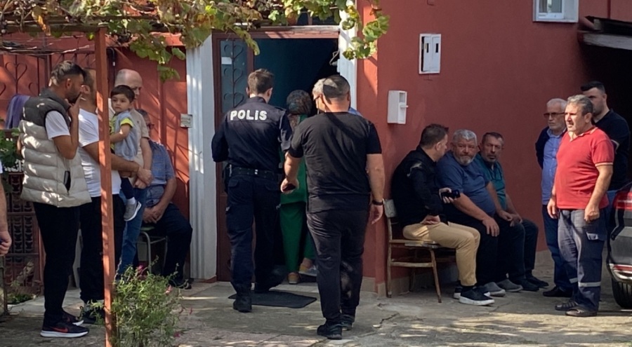 CHP'li yönetici evinde ölü bulundu