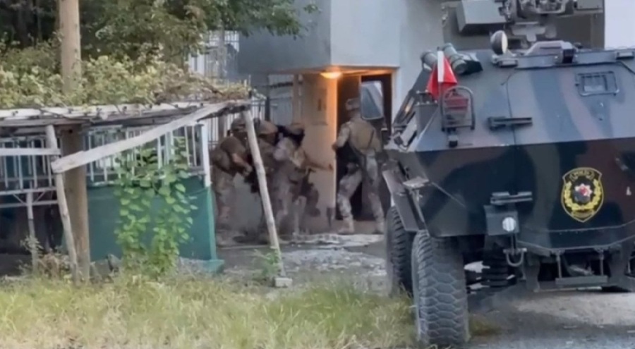 Kahramanlar Operasyonları kapsamında 2 bin 554 firari yakayı ele verdi