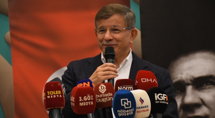 Ahmet Davutoğlu, partisinin Bursa il kongresinde konuştu!