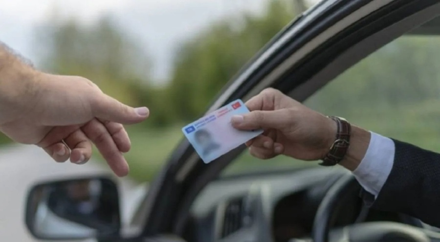 Ehliyet almak isteyenler dikkat! Merak edilen detay açıklandı