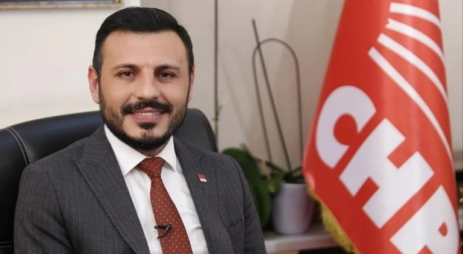 CHP yeni İstanbul İl Başkanı Özgür Çelik oldu