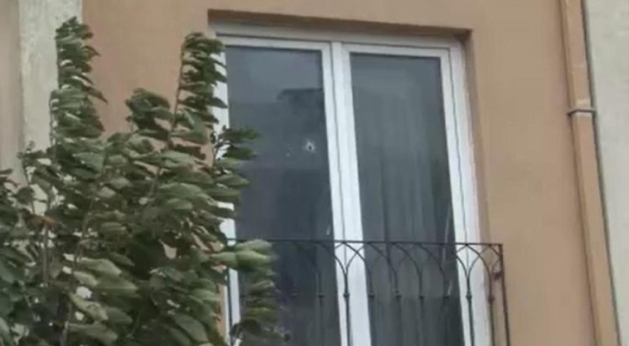 İhbara gittiği evden açılan ateş sonucu polis memuru şehit oldu!