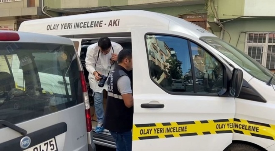 Yabancı uyruklu kadın yatağında ölü bulundu