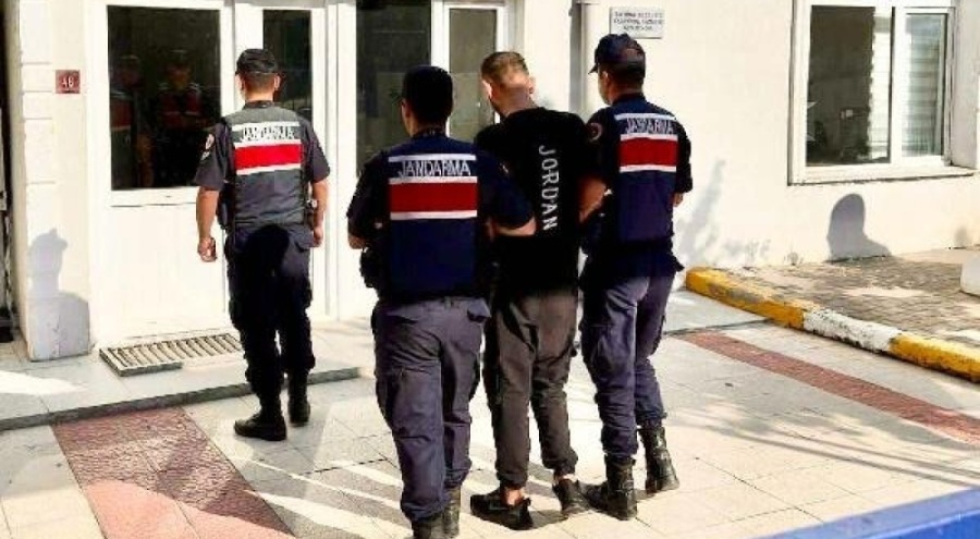 'Askeri personelim' diyerek dolandırdı: Tutuklandı