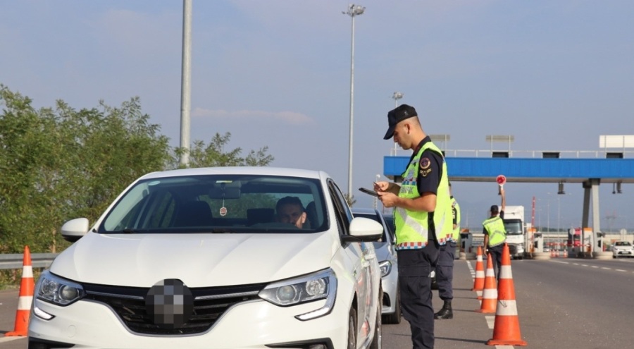 Uyuşturucu ve asayiş denetimi: 9 tutuklama