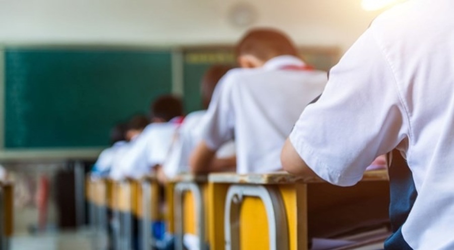 Özel okullardan kanuna aykırı sistem! 25 bin liraya lise diploması