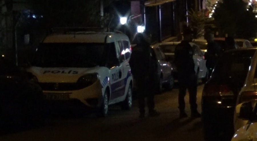 'Dur' ihtarına uymayan şüpheliler polise ateş açtı