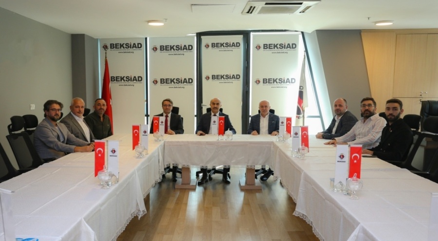 Bursa Valisi Mahmut Demirtaş'tan BEKSİAD'a ziyaret