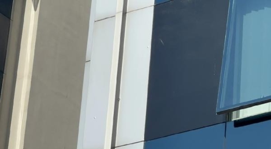 Dilan Polat'a ait poliklinik silahlı saldırıya uğradı!