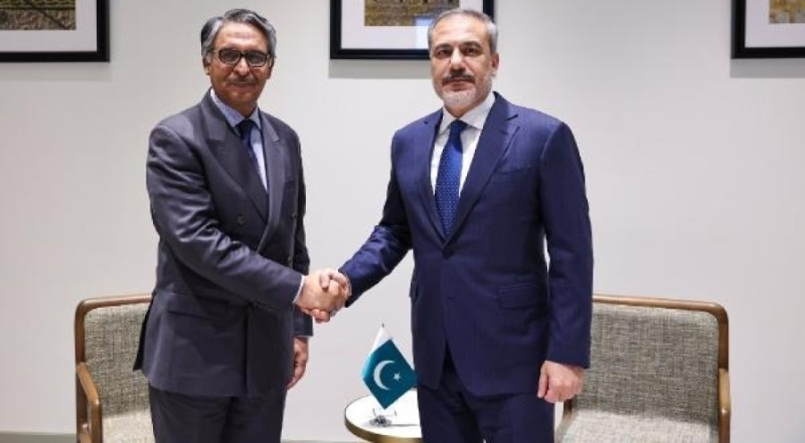 Bakan Fidan, Pakistanlı mevkidaşı ile görüştü