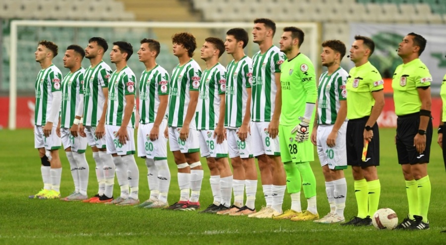 Bursaspor, Gölcükspor'a yenildi