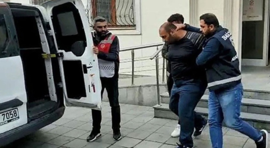 Annesini öldürüp kafasını keserek sokağa atan erkek hakim karşısında