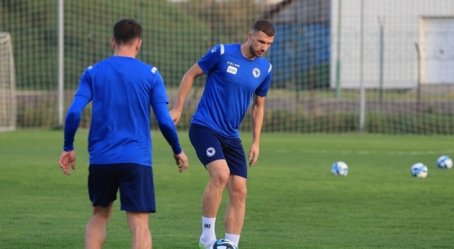 Fenerbahçe'de 12 futbolcu milli mesaide