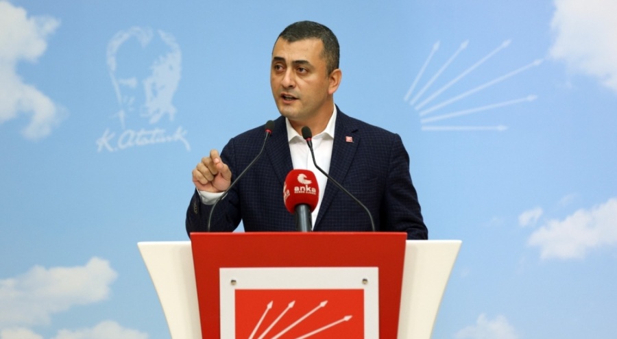 CHP'li Eren Erdem: Basın özgürlüğü için gövdemizi taşın altına koyuyoruz