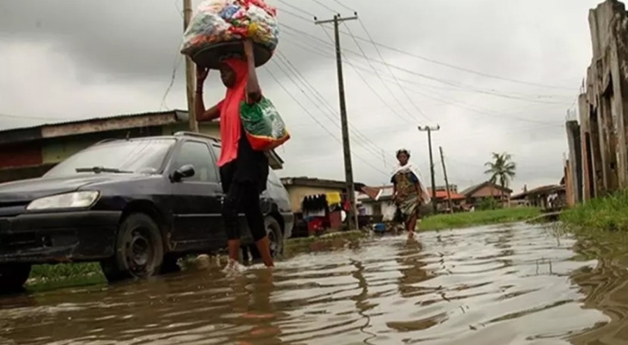 Nijerya'yı sel vurdu: 33 kişi hayatını kaybetti