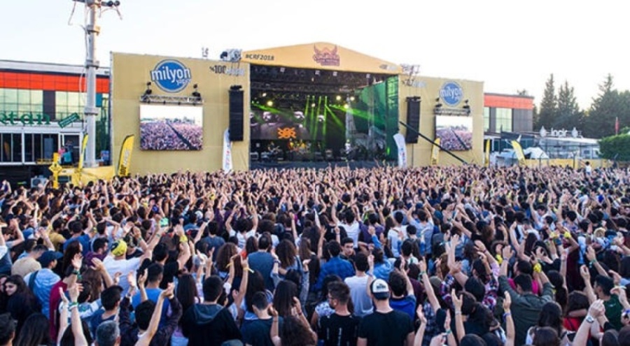 Çukurova Rock Festivali, Valilik tarafından iptal edildi
