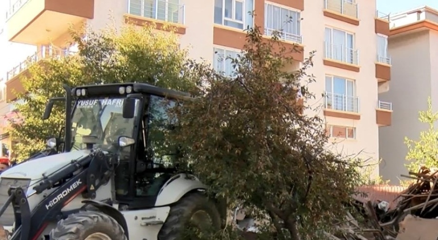 Ankara'da gecekondusunu yıkan operatörü pompalı tüfekle vurdu