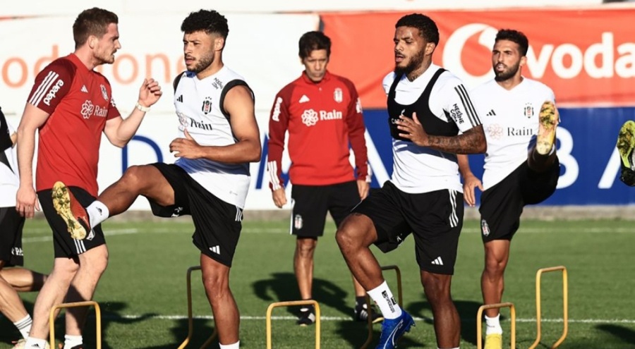 Beşiktaş Galatasaray derbisi hazırlıklarına devam ediyor
