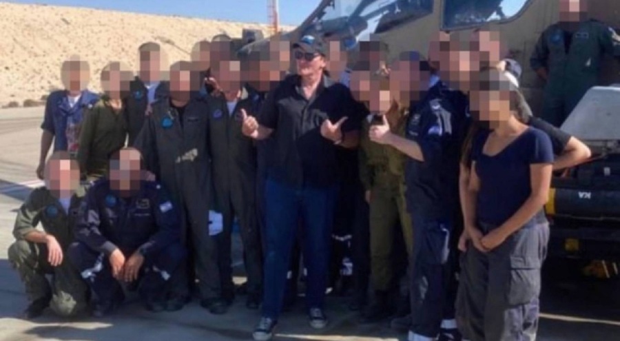 Quentin Tarantino, İsrail'in güneydeki üssünü ziyaret etti