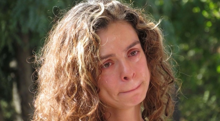 Özge Özpirinçci, babasını son yolculuğuna uğurladı