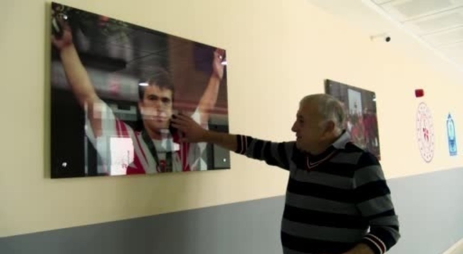 Naim Süleymanoğlu'na ait fotoğraflar ortaya çıktı