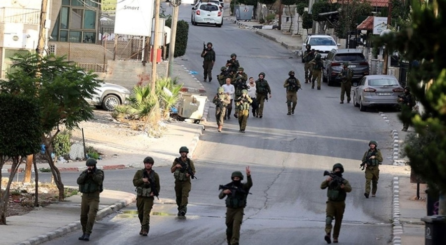 İsrail, Batı Şeria'ya saldırdı