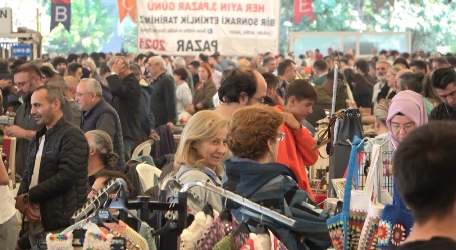 Türkiye'nin dört bir yanından antikacı Bursa'da buluştu