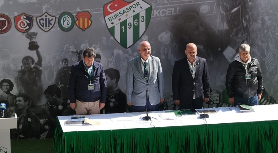 Bursaspor'da Tüzük Kongresi yapıldı