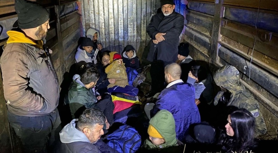 852 kaçak göçmen yakalandı, 22 organizatör tutuklandı