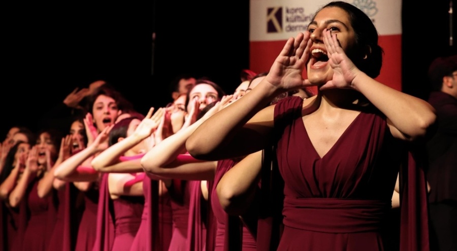 Türkiye'nin koroları Nilüfer'de müzik şöleni yaşattı