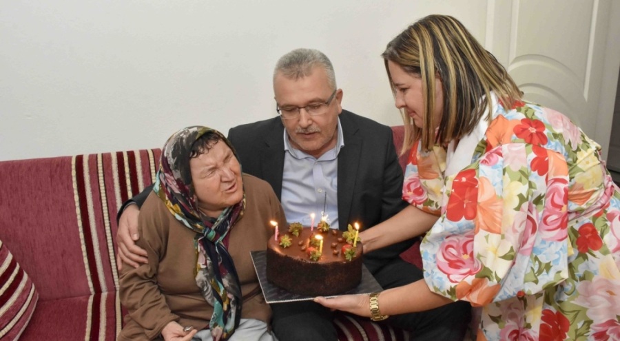 Karacabey'de görme engelli Karakuş'un en büyük hayali Cumhurbaşkanı Erdoğan ile tanışmak