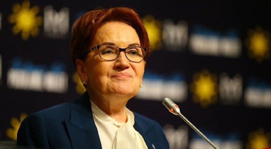 Meral  Akşener, Başkanlık Divanı'nı topladı