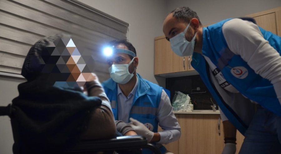 Huzurevi sakinlerinin ağız ve diş taramaları yapıldı