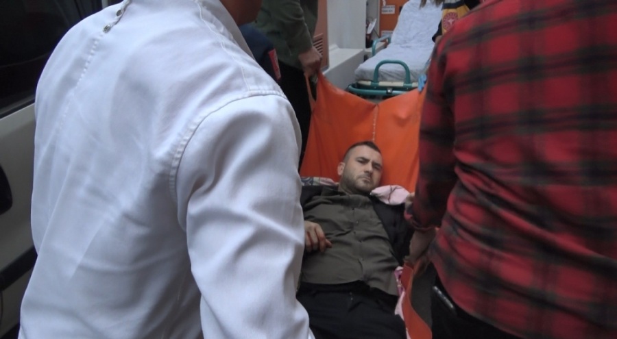 Bursa'da alacaklı olduğu kişinin bacaklarına kurşun yağdırdı!