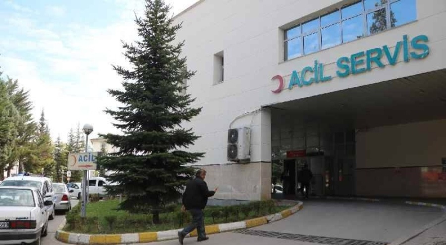 Satın aldığı eve aracı olan emlakçıyı bıçakladı!