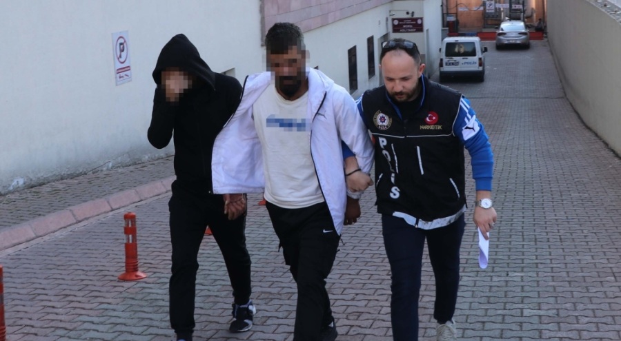 Uyuşturucu operasyonu: 2 gözaltı