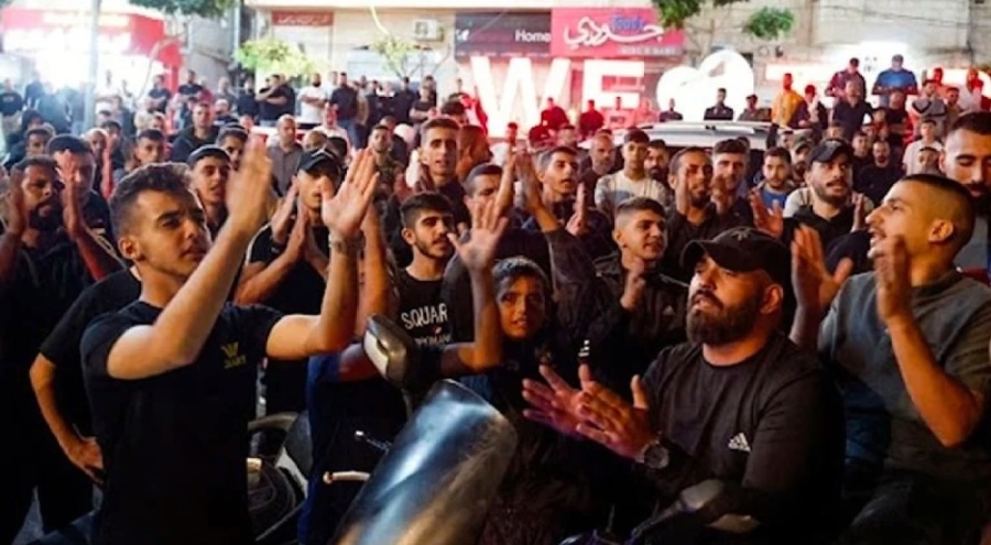 Filistin polisi, Batı Şeria'da hastane saldırısını protesto edenlere müdahale etti