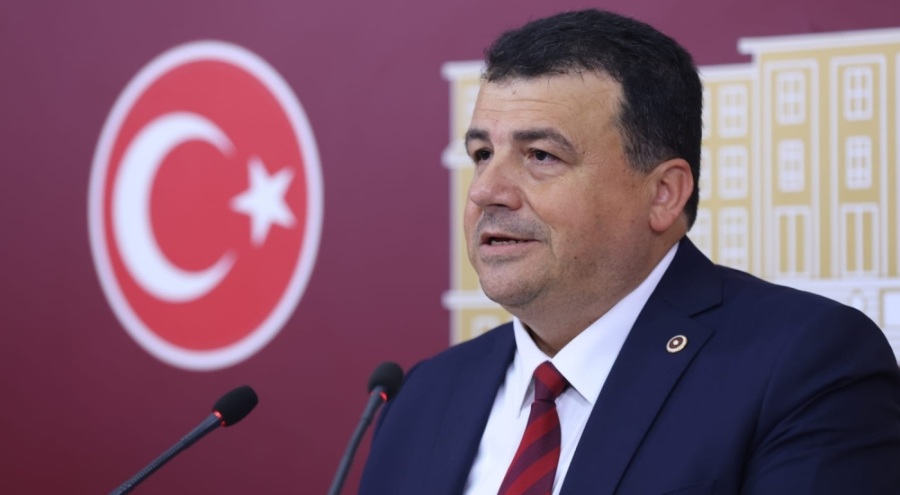 Bursa Milletvekili Öztürk'ten 'kontrolsüz göç' eleştirisi: Gençler ülkeyi terk ediyor